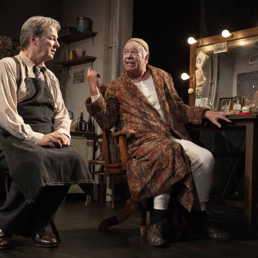 The Dresser Splinter Scenery